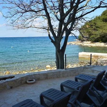 Kucerina Apartamento Ugljan